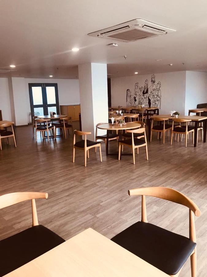 Hotel Aarkay Palace Badarpur Екстер'єр фото