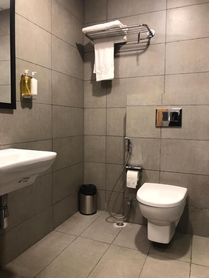 Hotel Aarkay Palace Badarpur Екстер'єр фото