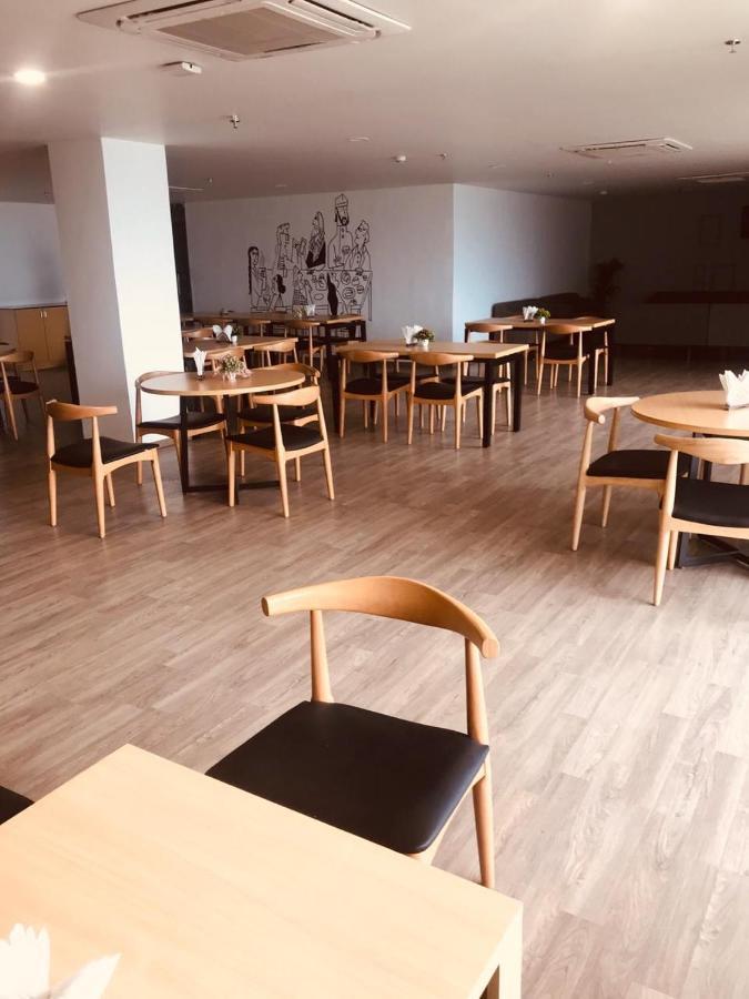 Hotel Aarkay Palace Badarpur Екстер'єр фото