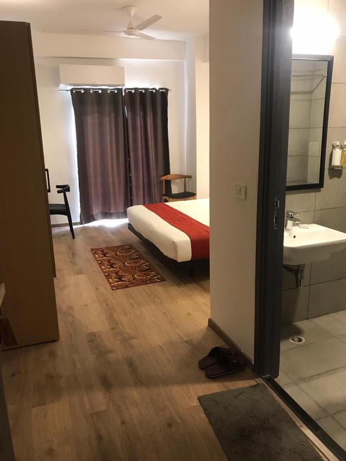 Hotel Aarkay Palace Badarpur Екстер'єр фото
